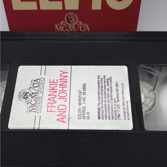 Vintage VHS Elivis Presley,Frankie and Johnny. - Picture 4 of 7